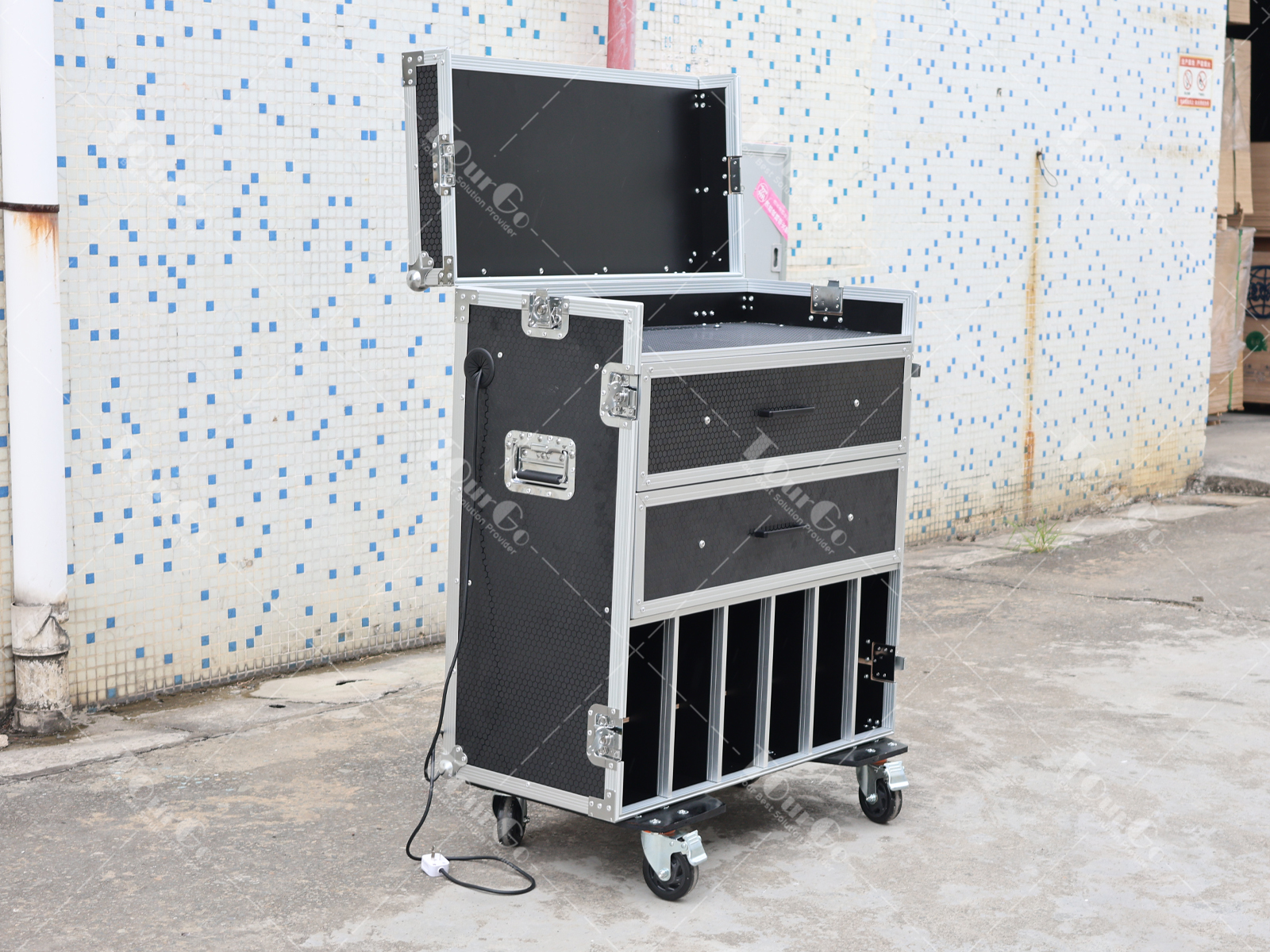 4  Storage tools flight case