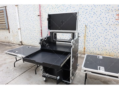 4 Workstation Case 