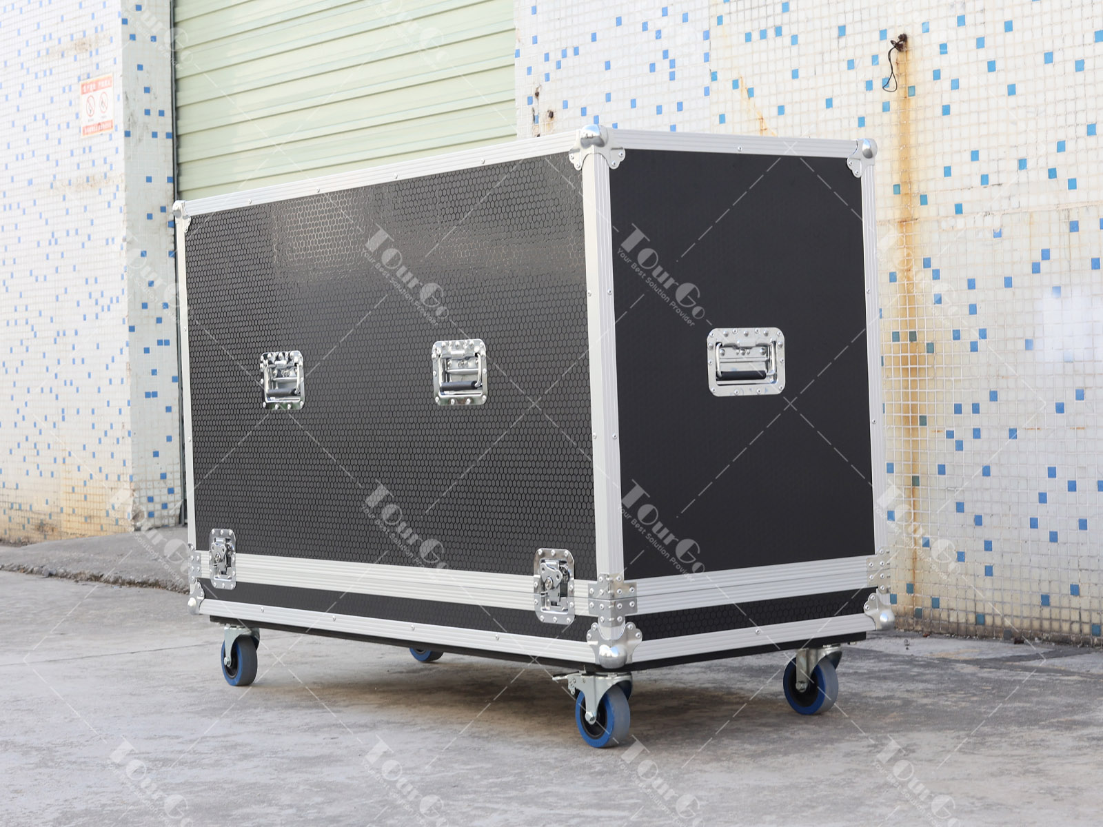 4 Confidence Monitor Case