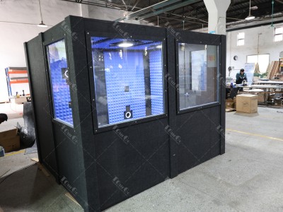 4 recording booth