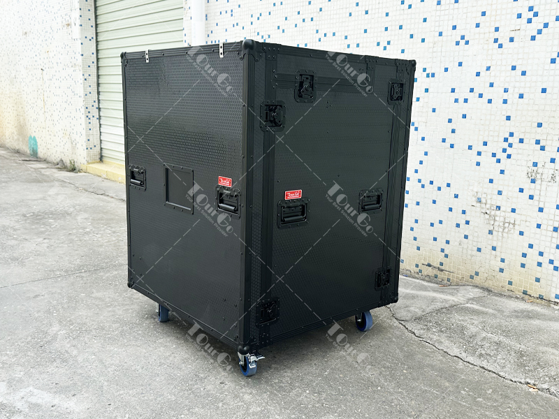 4 AV Broadcasting Cases