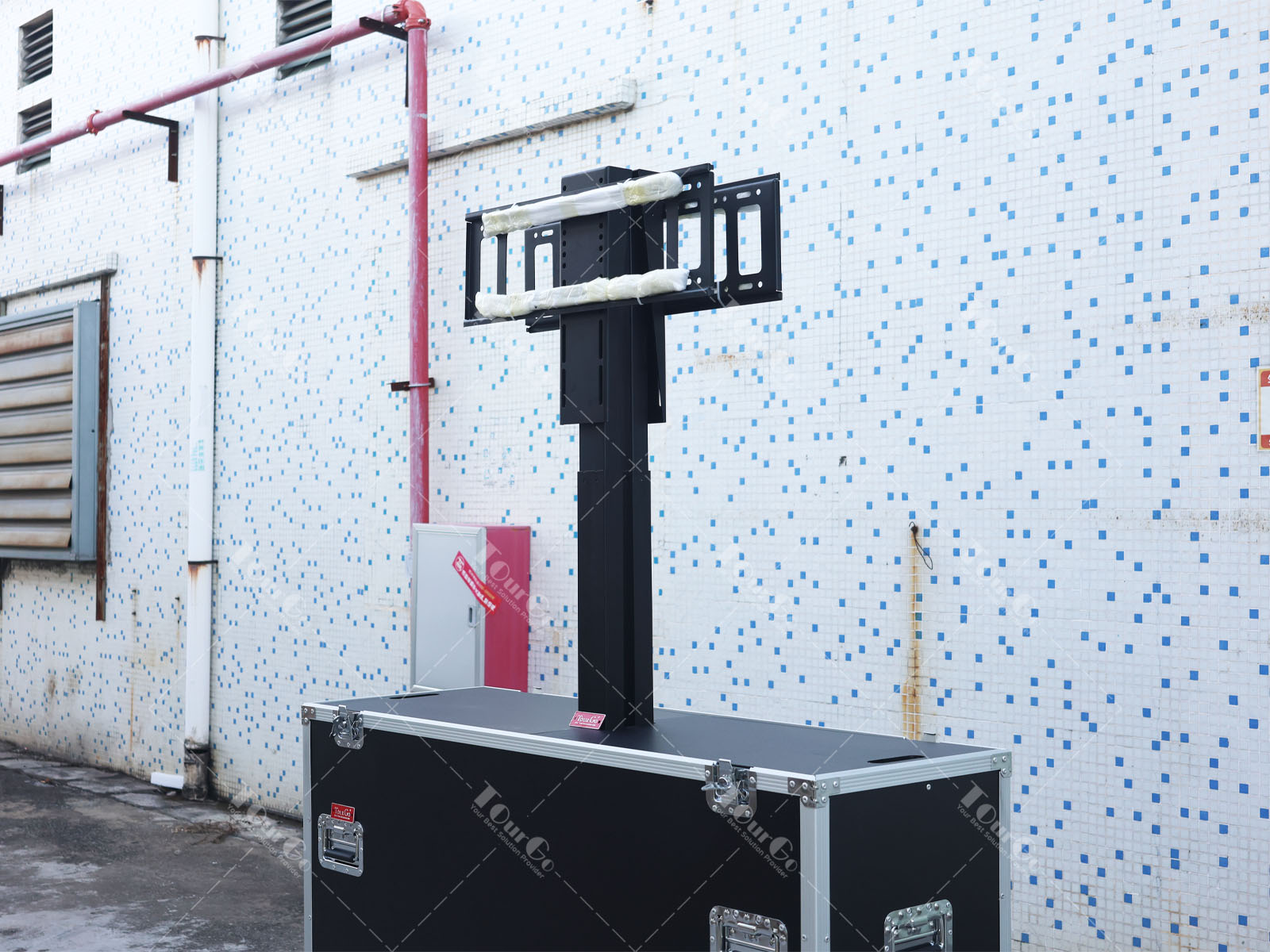 https://www.tourgosolution.com/electric-power-lift-cases