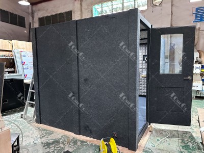 5Recording Booths