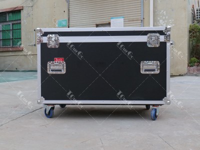 5trunk road case 