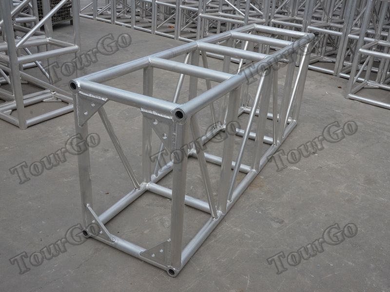 520x760mm-bolt-truss (2)