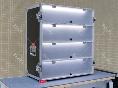 5Shoe flight case