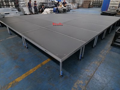 Easy Quick Install Aluminum Portable Stage Platform with Adjustable Legs for Outdoor Event