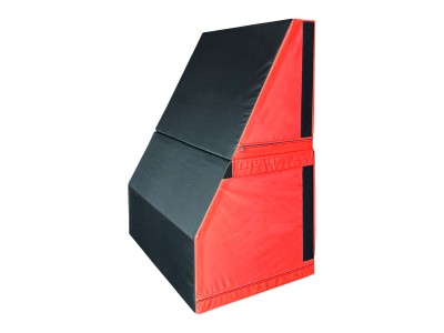 5Pop Up Parkour 2-Section Slant Wall