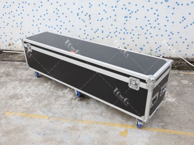 Pipe and drape flight case
