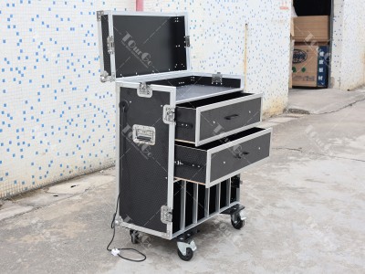 5  Storage tools flight case