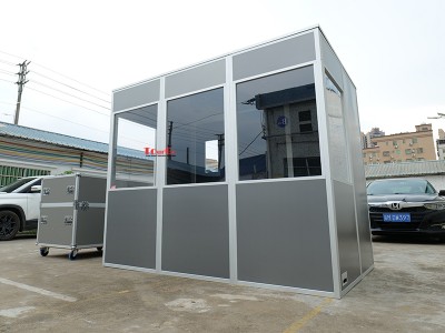 TOURGO INTERPRETER BOOTHS FOR MULTILINGUAL AUDIENCES
