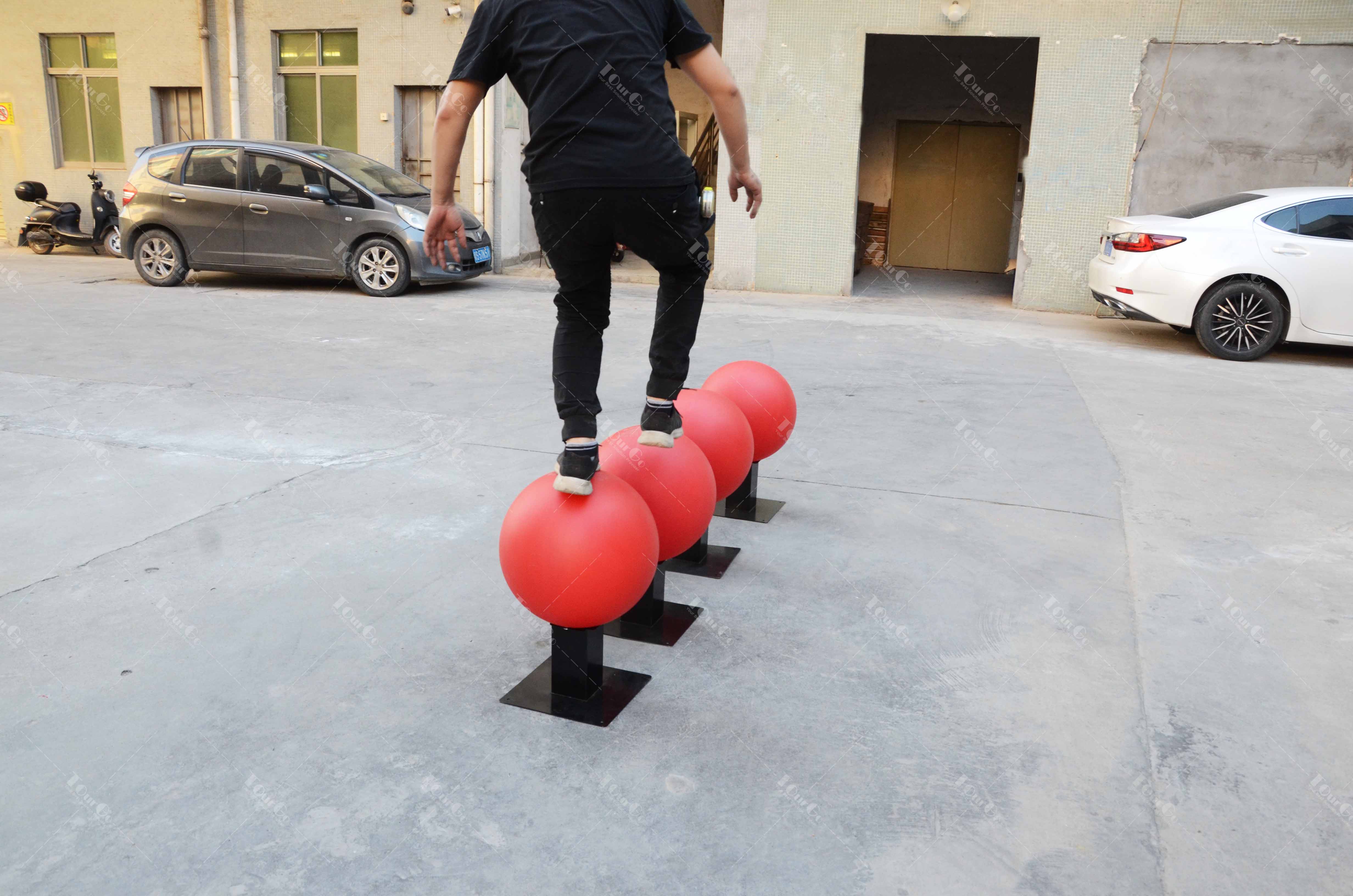 5BALL CROSSING