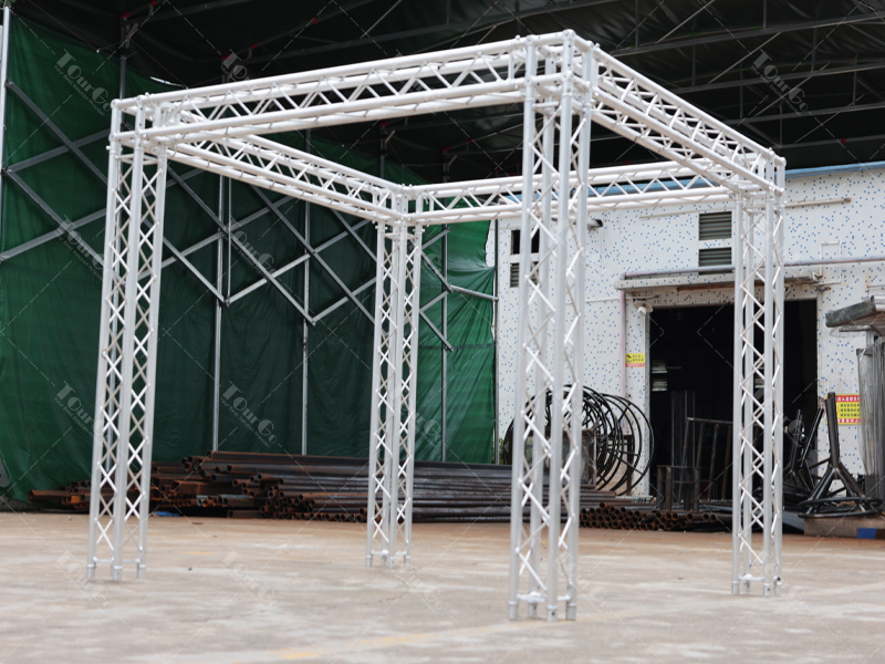 mini truss