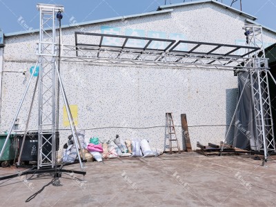 LED Screen Lifting Truss5