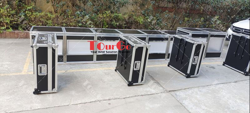 https://www.tourgosolution.com/table-top-interpreter-booths/portable-black-economic-table-top-interpreter-booth.html