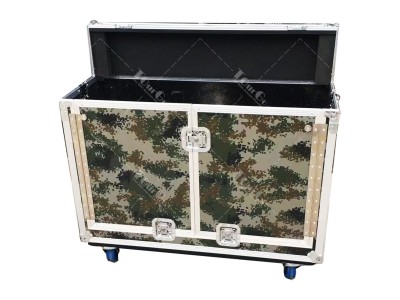 Custom flip dj mixer flight case