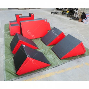 6Soft play parkour block
