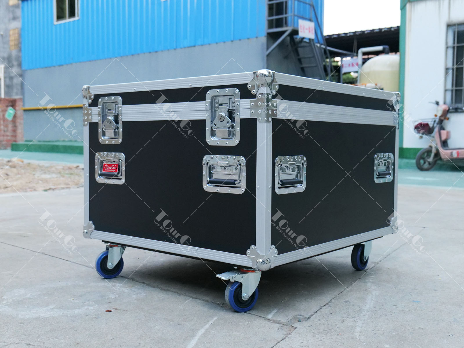 6Lighting Case 