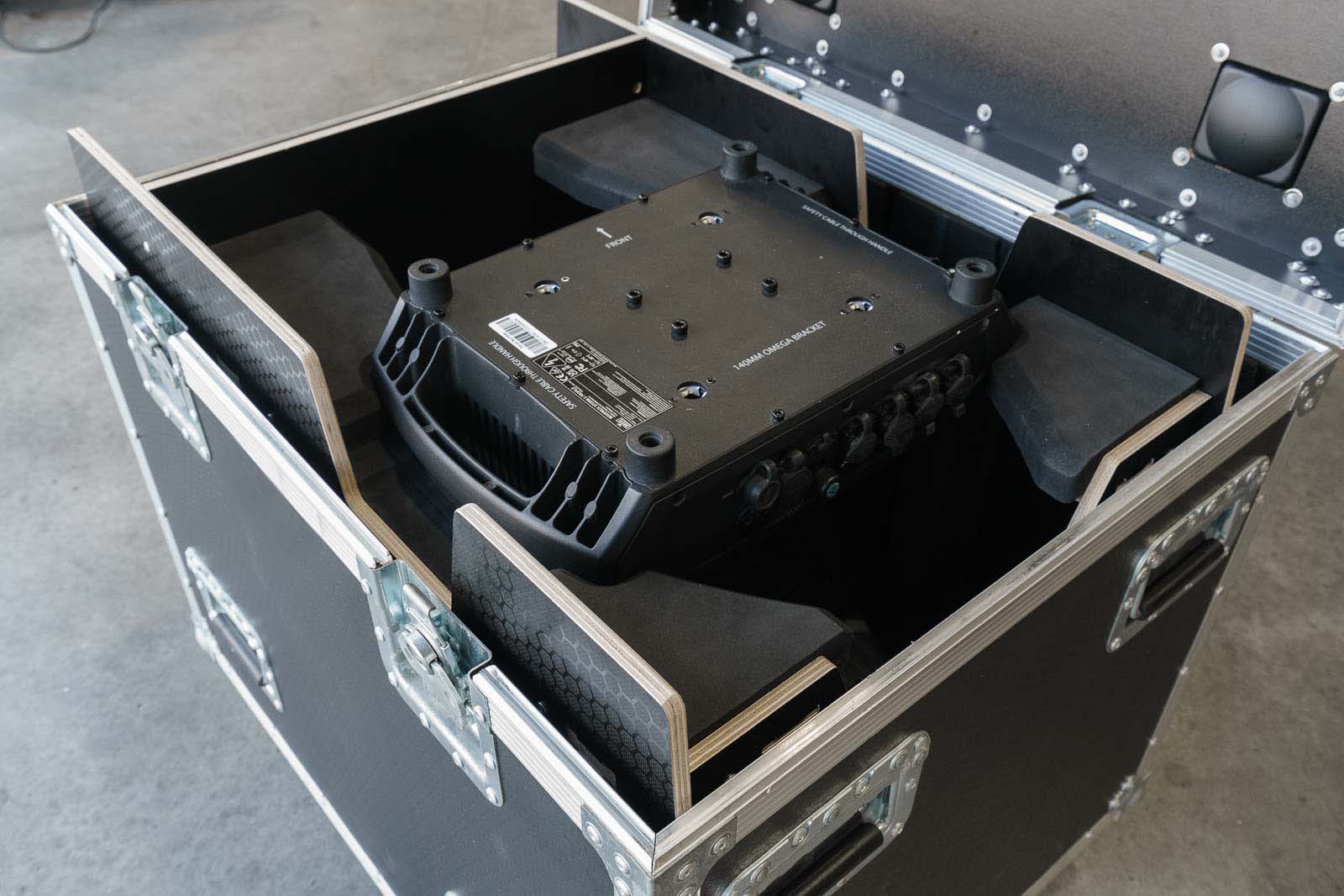 6LIGHTING ROAD CASES 
