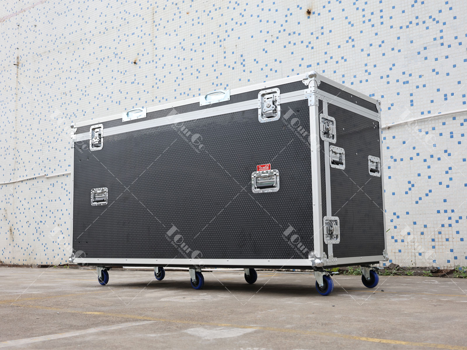 Flight cases for video production 