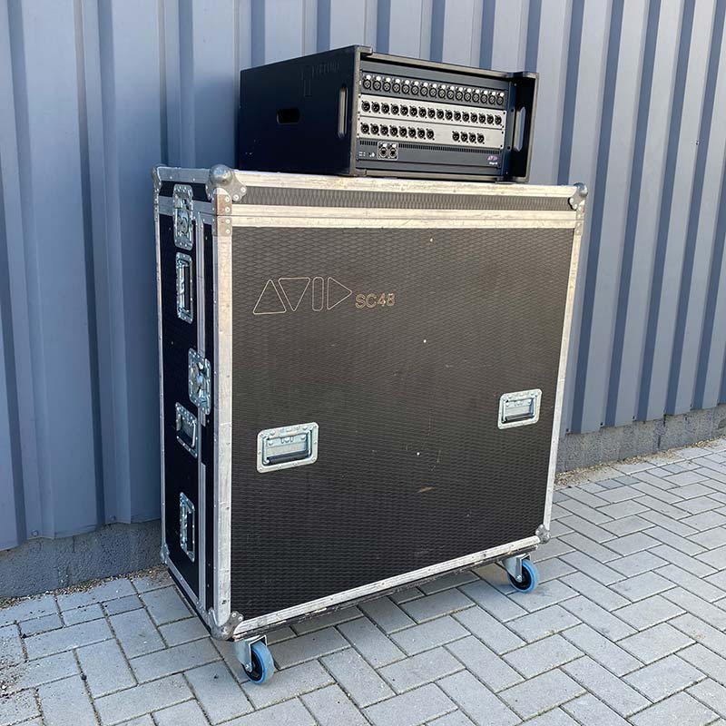 flip case