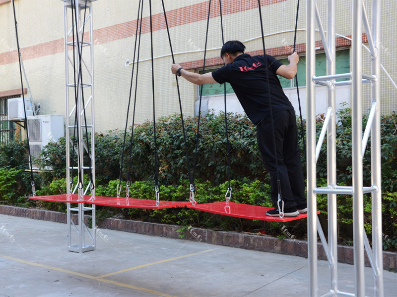 Ninja Warrior Course Design Balance Floating Bridge