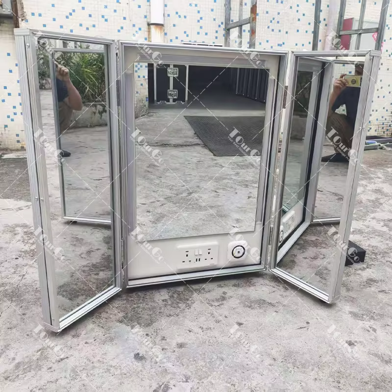 Portable Makeup Mirrors Flight Case with Dimmable Lighting and Power