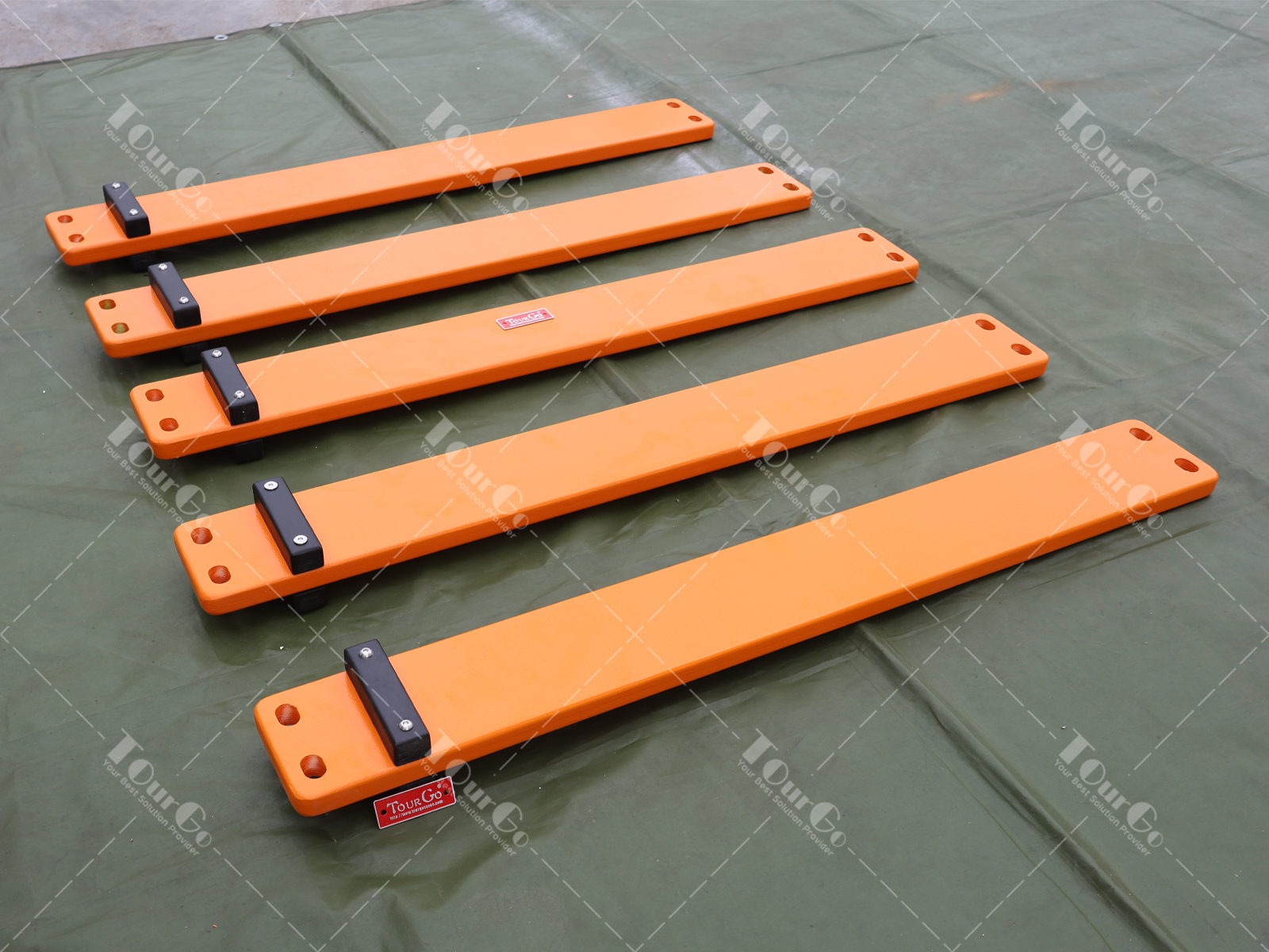 https://www.tourgosolution.com/swing-ninja-obstacles/ninja-gymnastics-obstacles-floating-lumberjack-doors.html