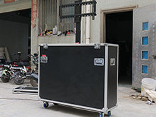 Multimedia 50″ Flat Screen LCD with 4″ Wheels Motorised Lift LED TV Plasma Road Flight Case