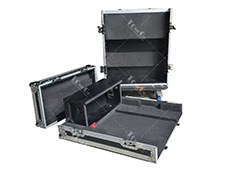 Allen & Heath SQ-5 mixing console flight case