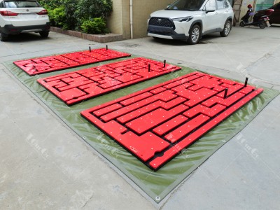 7Ninja Warrior peg wall