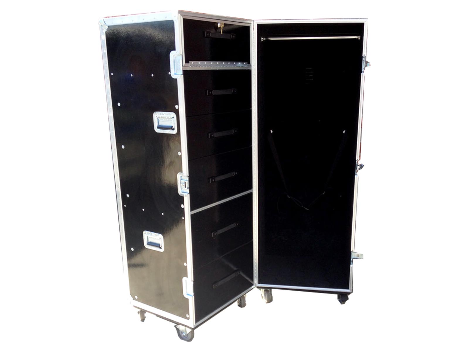 7CUSTOM WARDROBE CASES