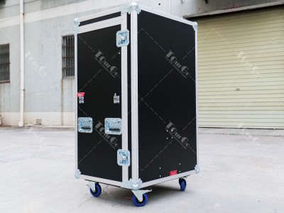 7workstation flight case