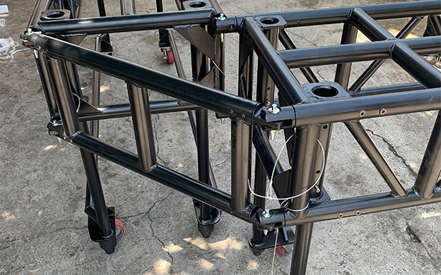 90 Degree Gate