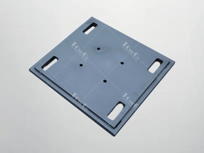 12″ Tomcat Truss  Base Plate 24” x 24” –  Black Coated Thomas type Raised Top & Base Plates