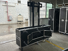 75inch TV lifting plasma flight case with integral cover