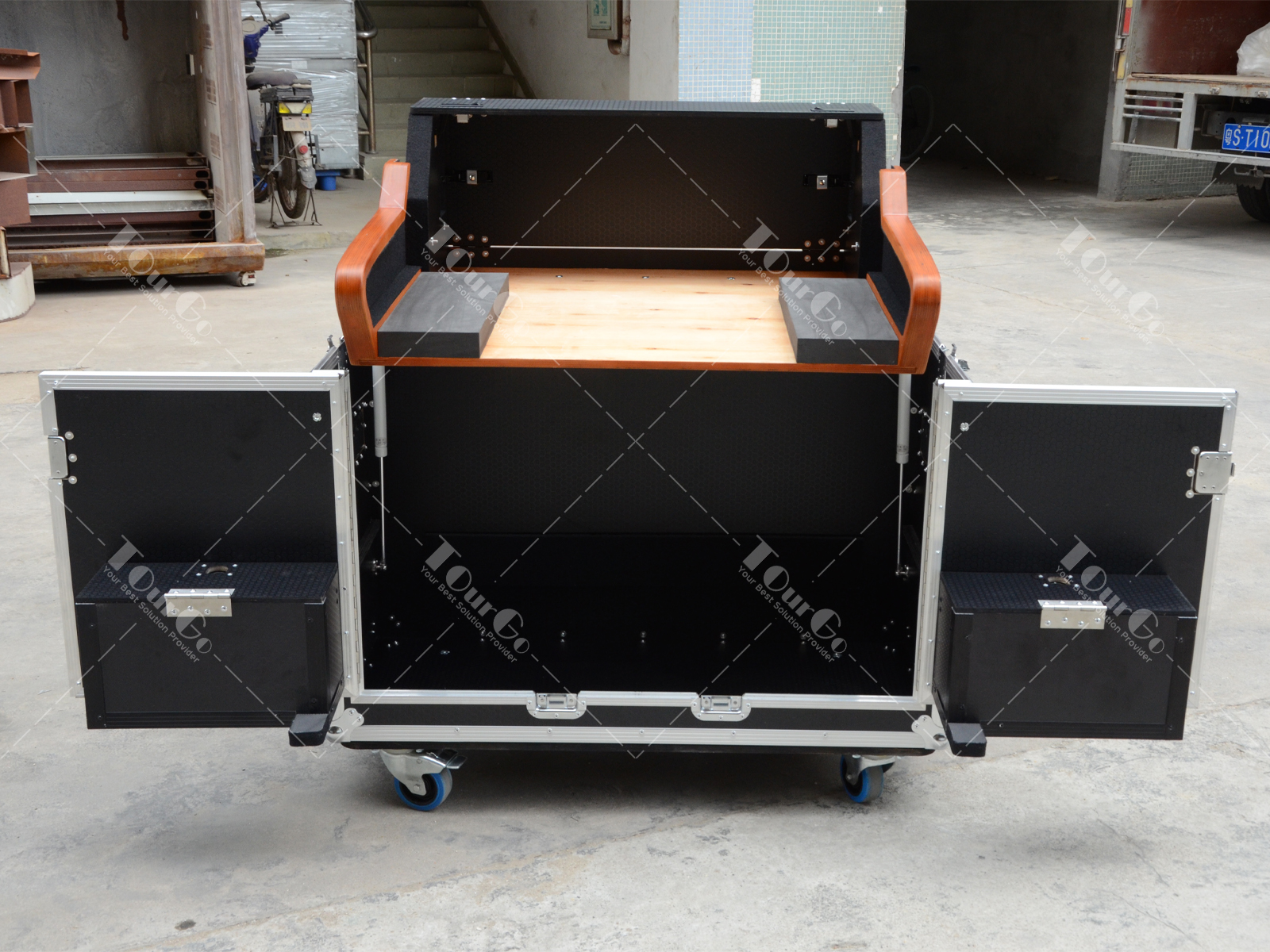 8Flip Mixer Cases 