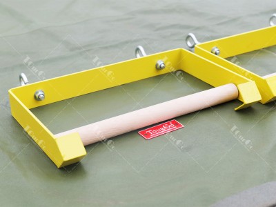 8Floating Monkey Bars