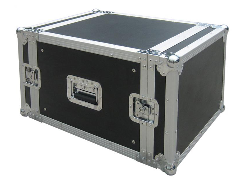 8U Amp Rack Cases – 18inch body depth