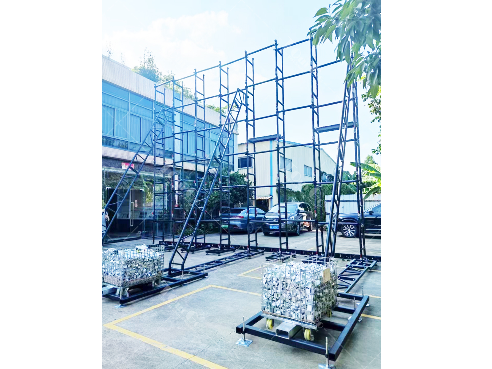 LED Wall Ground Support
