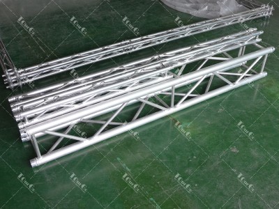 9 100mm Square Truss