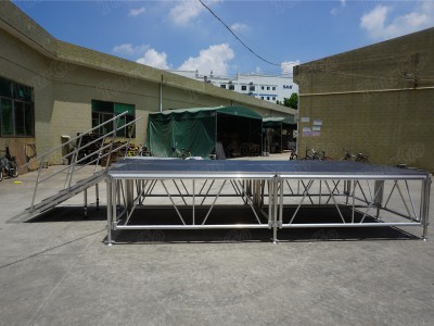 Aluminum-Stage-System 1