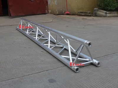 Aluminum-Triangle-Truss