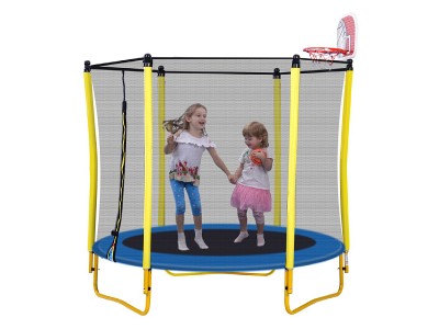 Backyard+Trampoline4