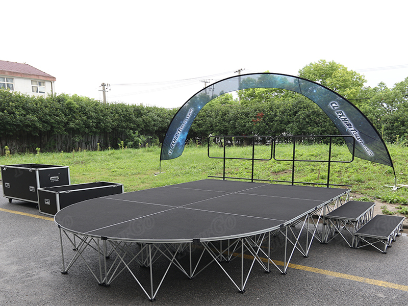 New Design Catwalk Stage with Portable Stage Platforms & Stage Stair for Outdoor Performance