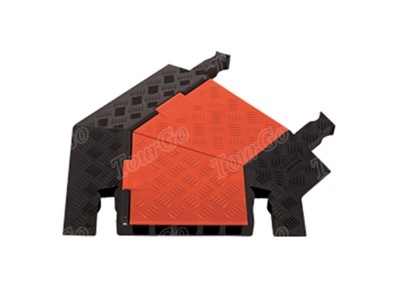 5-Channel Right Turn Guard Dog Cable Protector for 1.325″ diameter cables
