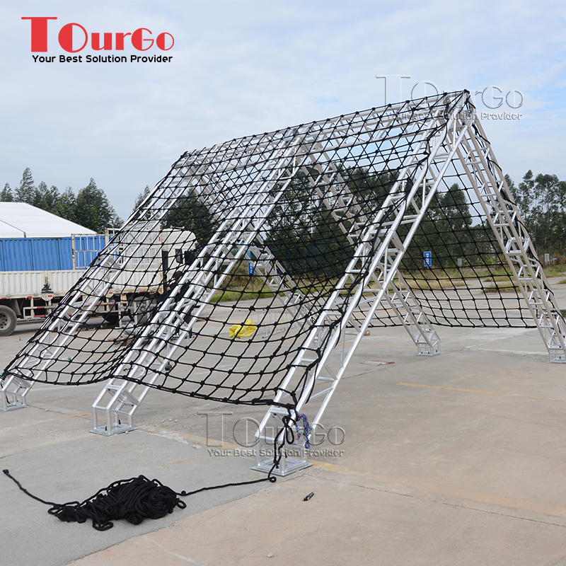 Aluminum Truss Structure with Climbing Cargo Net for Spartan Race Obstacle