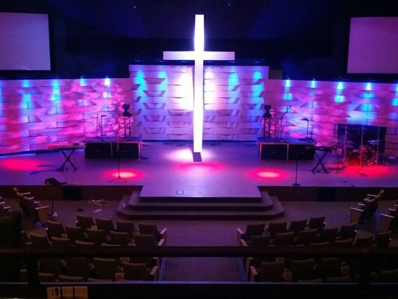 TourGo Church Stage Rental Mobile 4ft x 4ft Stage Platform with Portable Steps for Sale