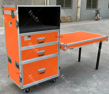 Production Flight Case3
