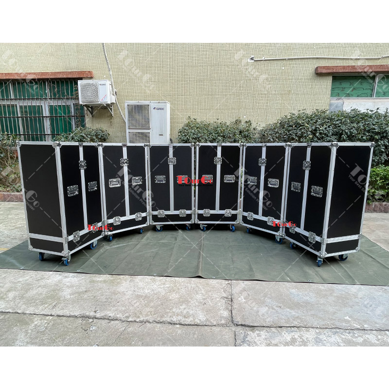 https://www.tourgosolution.com/speaker-cabinet/sound-ata-speaker-flight-road-case-for-3x-db-technologies-dva-t12-speakers.html